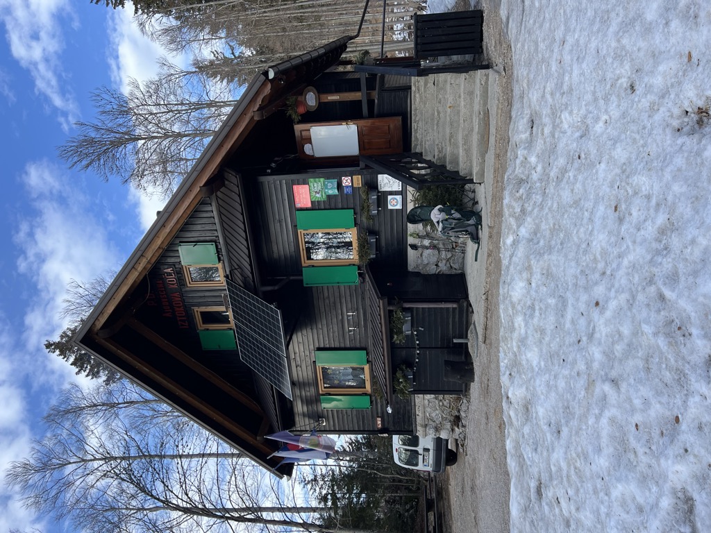 iztokova-koca-pod-golaki-1