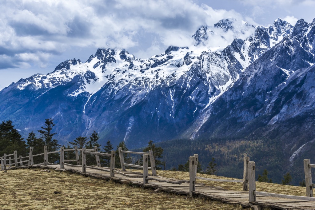 Jade Dragon Snow Mountains
