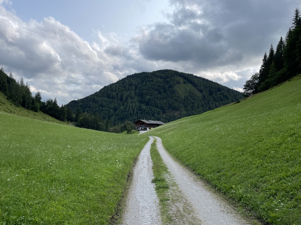 jausenstation-grieseltal-halsern