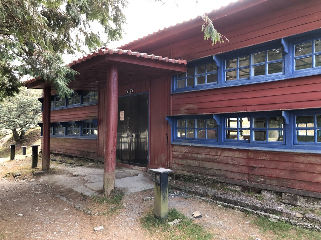 Photo №4 of Jiujiu Lodge