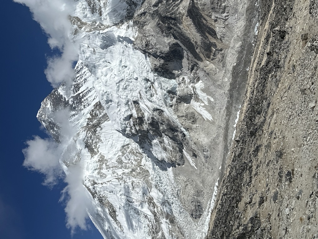 Photo №1 of Kala Patthar