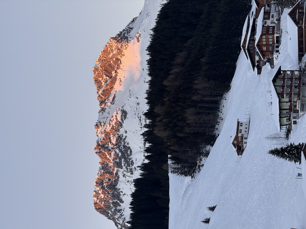 Photo №1 of Karhorn