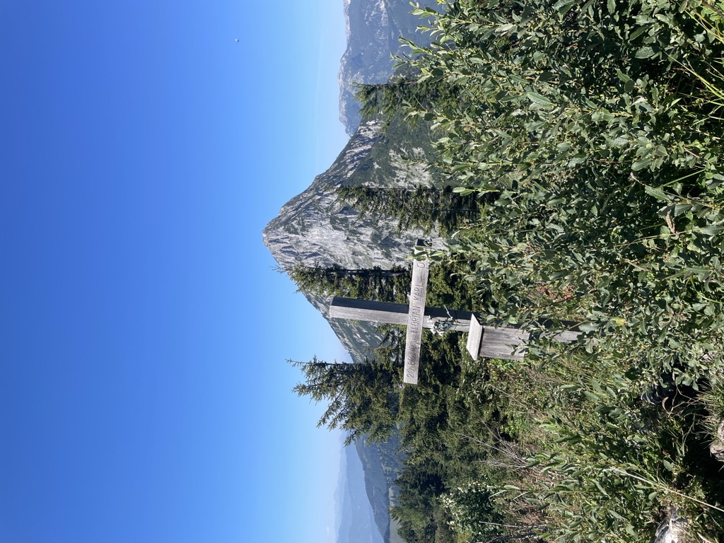 Photo №2 of Karleck