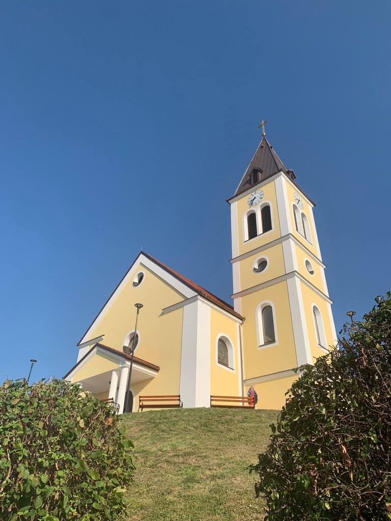 Photo №2 of Kravarsko