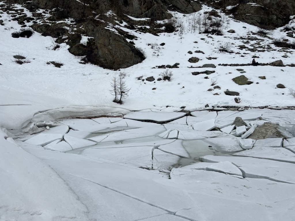 Photo №2 of Lac de la Douche