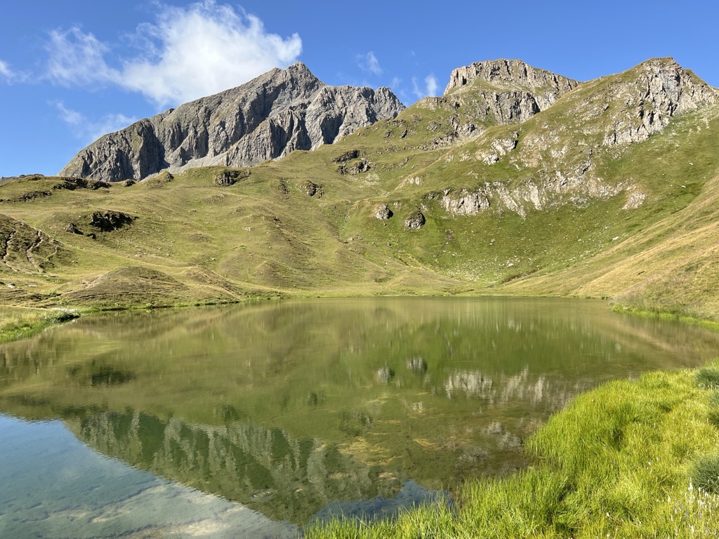 Photo №2 of Lac Esola