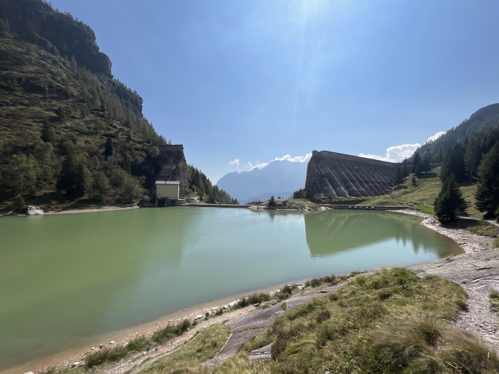 Photo №2 of Lago del Gleno