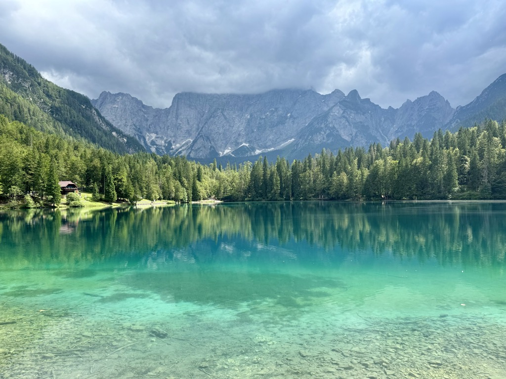 Photo №3 of Lago di Fusine inferiore / Unterer Weißenfelser See / Spodnje Belopeško jezero / Lât di Fusinis disot