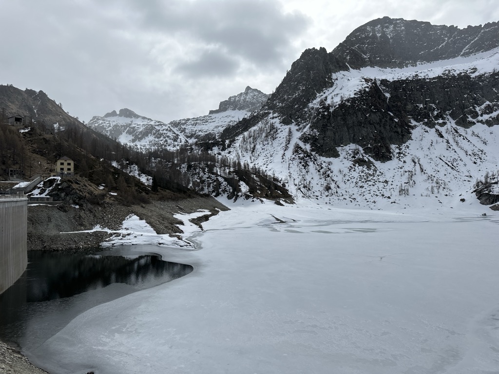 Photo №2 of Lago di Larecchio