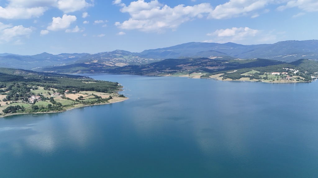 Photo №2 of Lago di Montedoglio