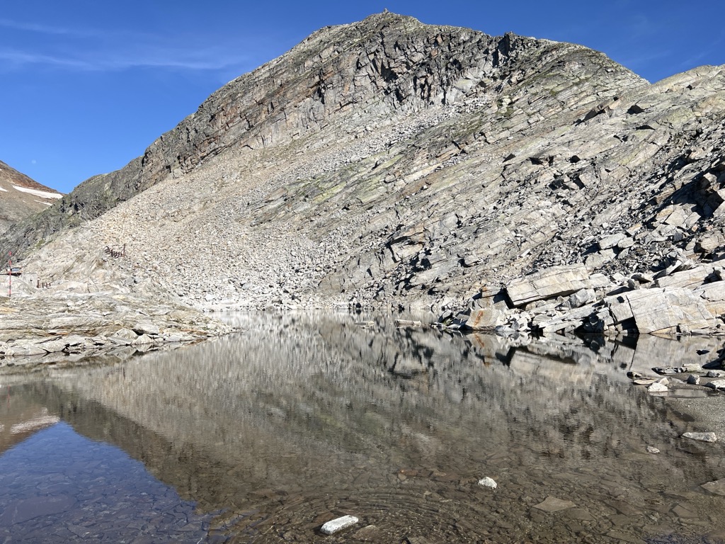 Photo №2 of Lago Smeraldo