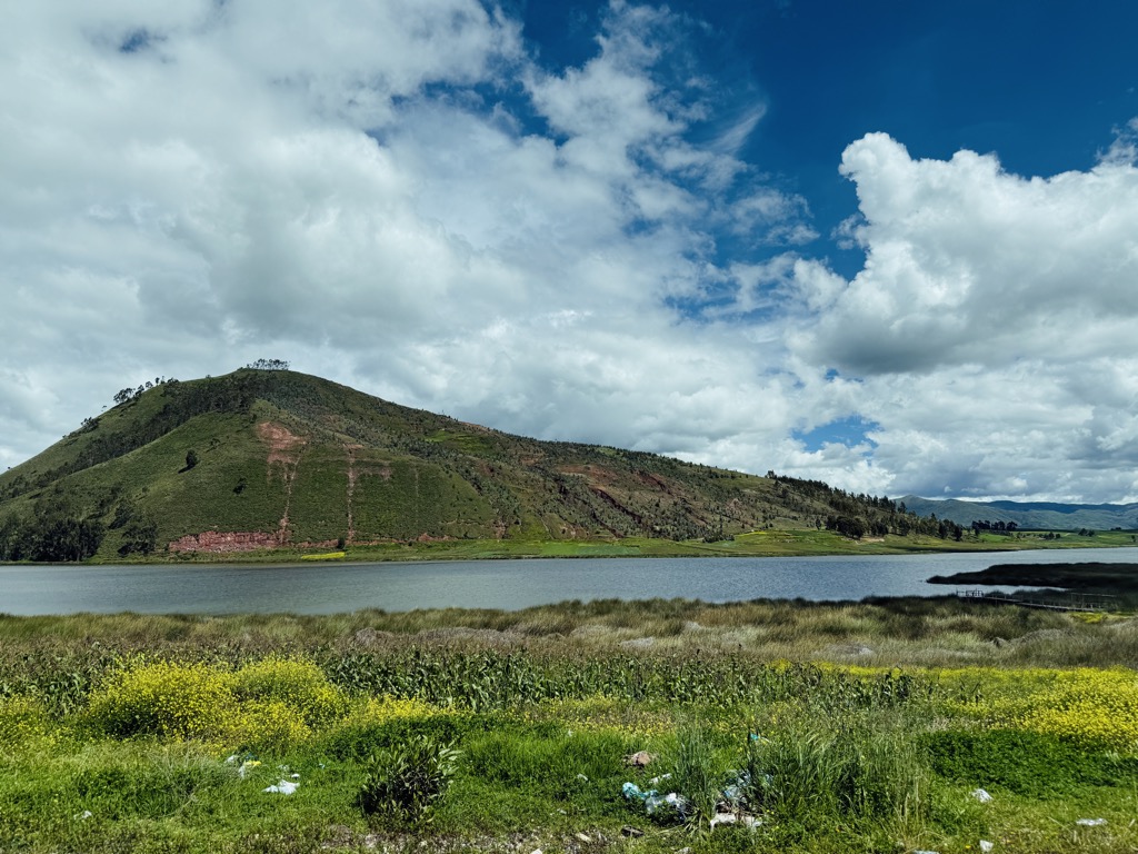 Photo №2 of Laguna Huaypo