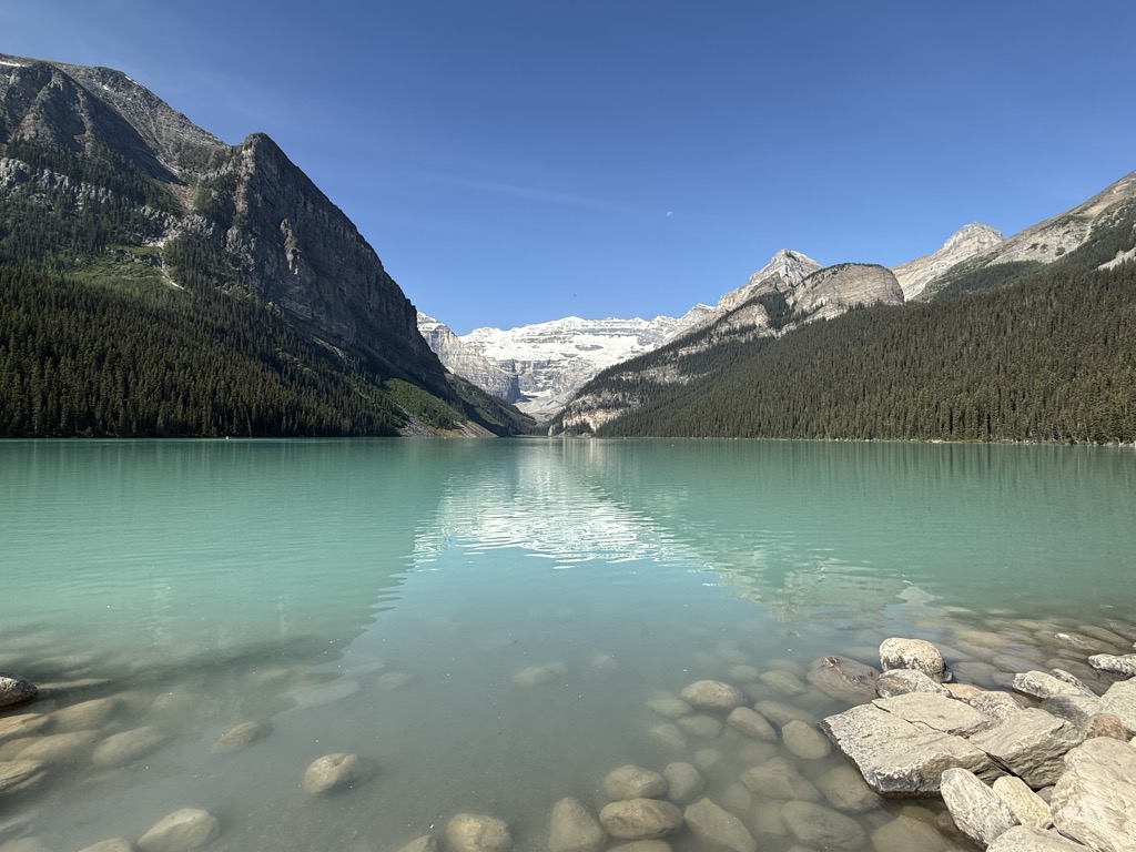 Photo №2 of Lake Louise
