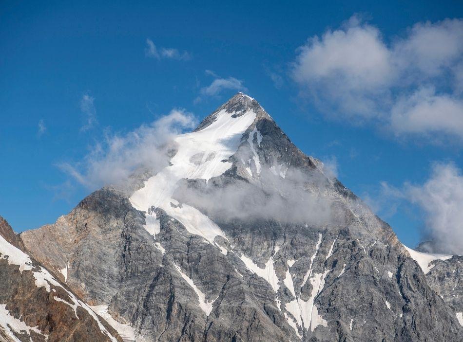 Photo №2 of Langtang Lirung