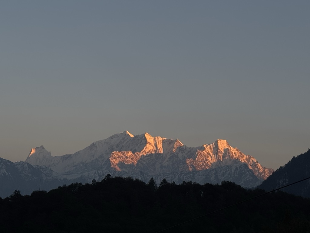 Photo №2 of Langtang Lirung