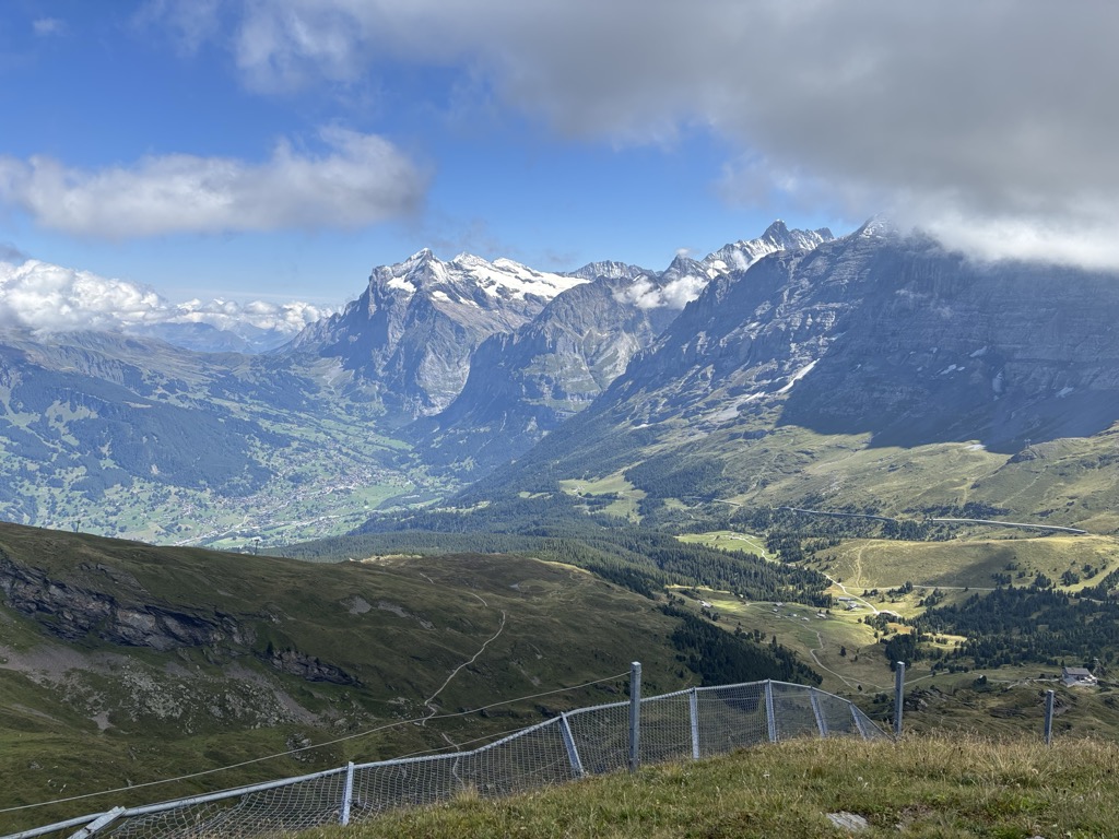Photo №1 of Lauberhorn