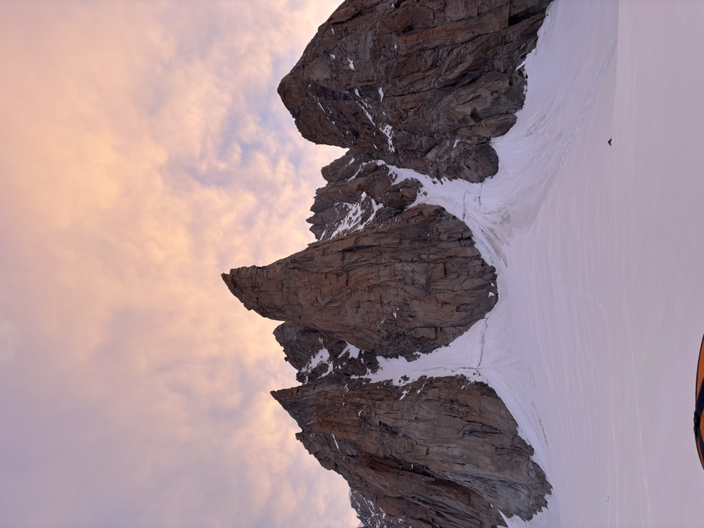 Photo №1 of Le Grand Capucin