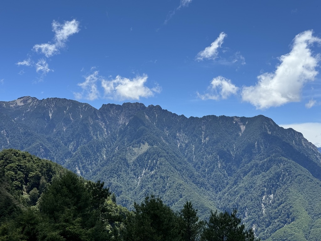Photo №4 of Lín Zhǐ Shān āNbù