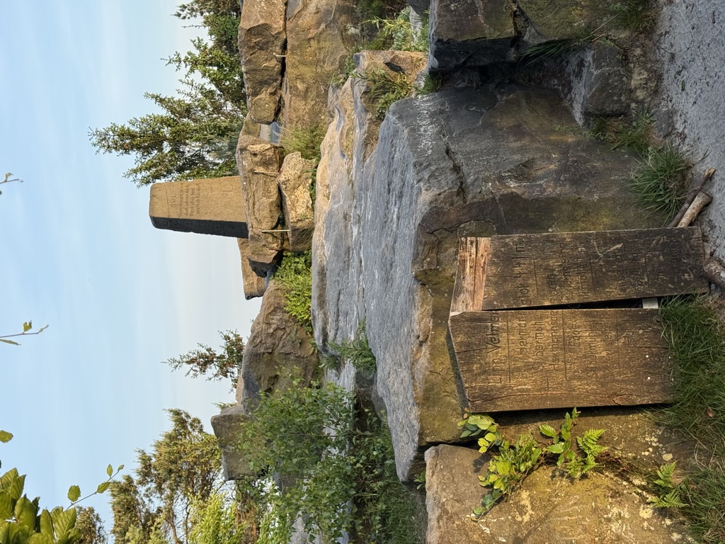 Photo №2 of Lippische Velmerstot