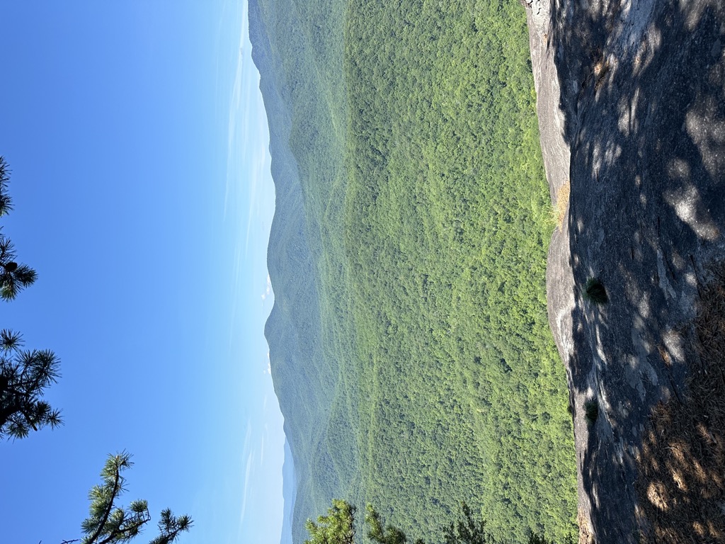 Photo №1 of Looking Glass Rock