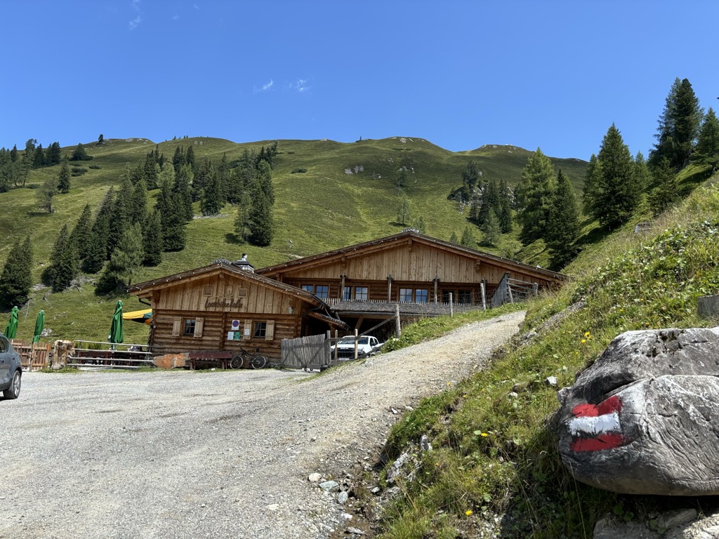 loosbuhelalm-klausalm-1