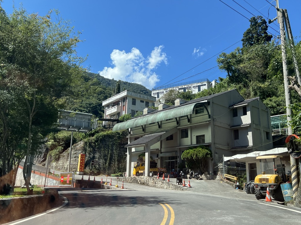 Luoshao Lodge
