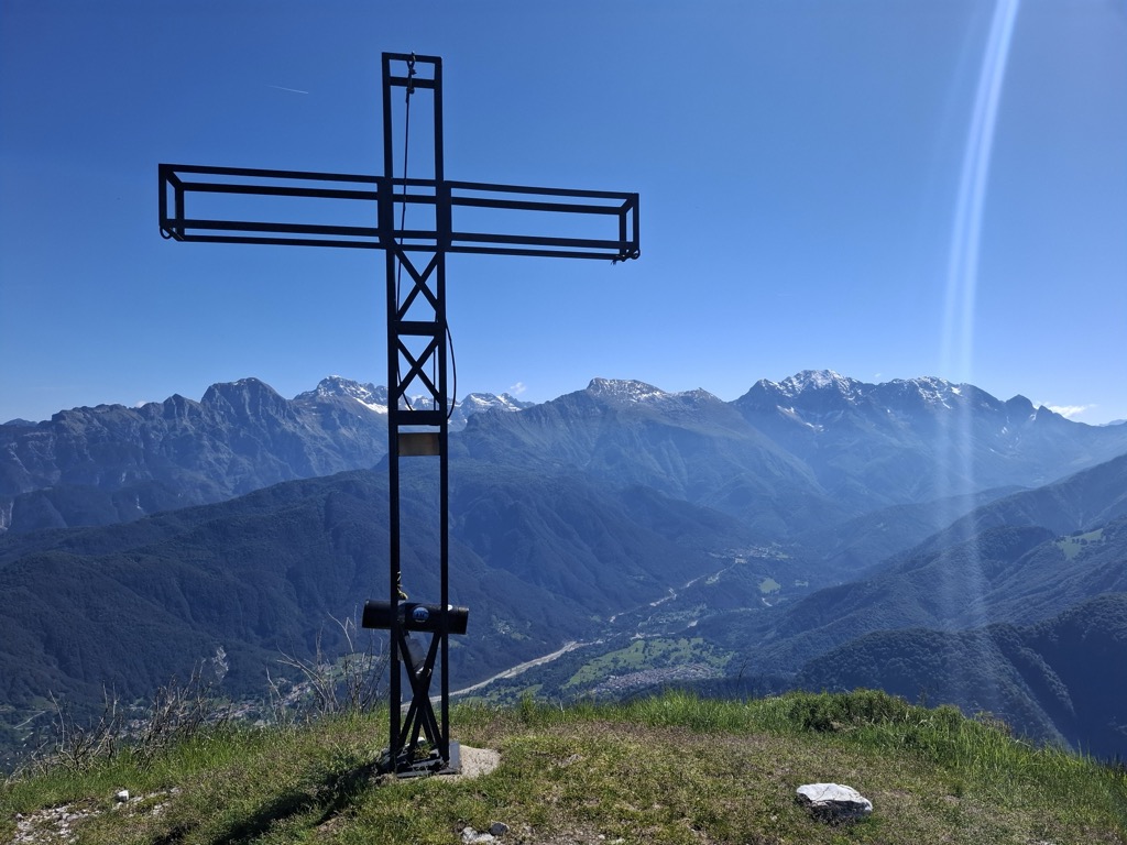 Photo №2 of Monte Cuzzer