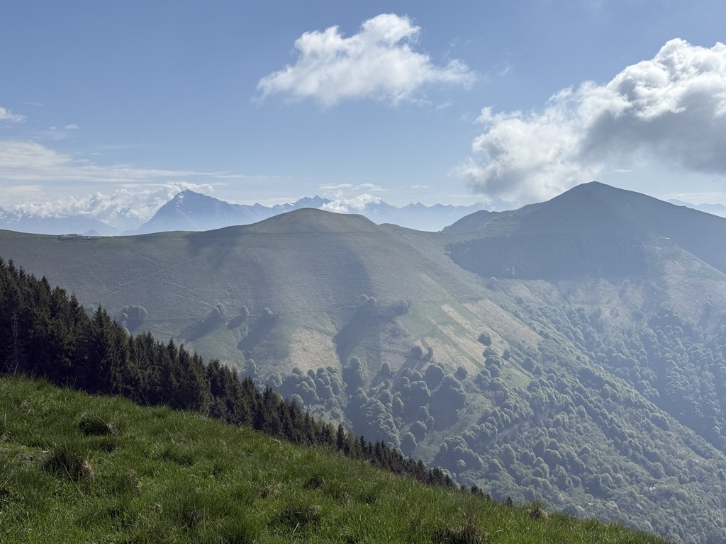 Photo №4 of Monte di Lenno