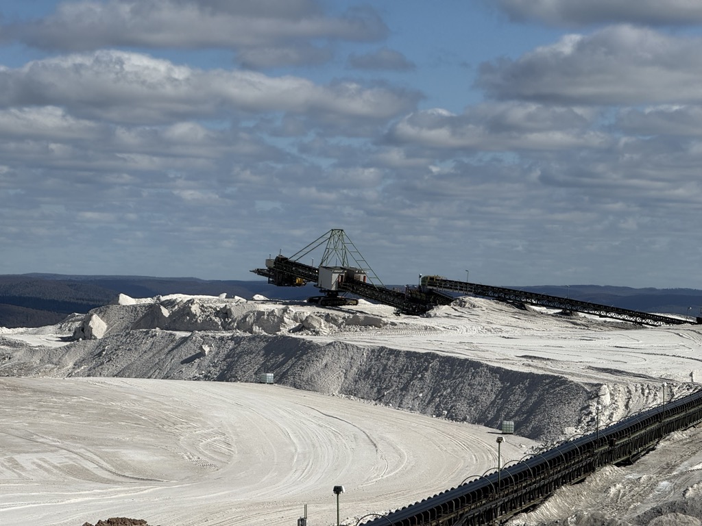 Photo №3 of Monte Kali