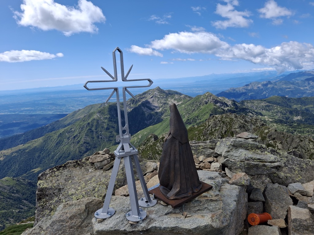 Photo №2 of Monte Mars