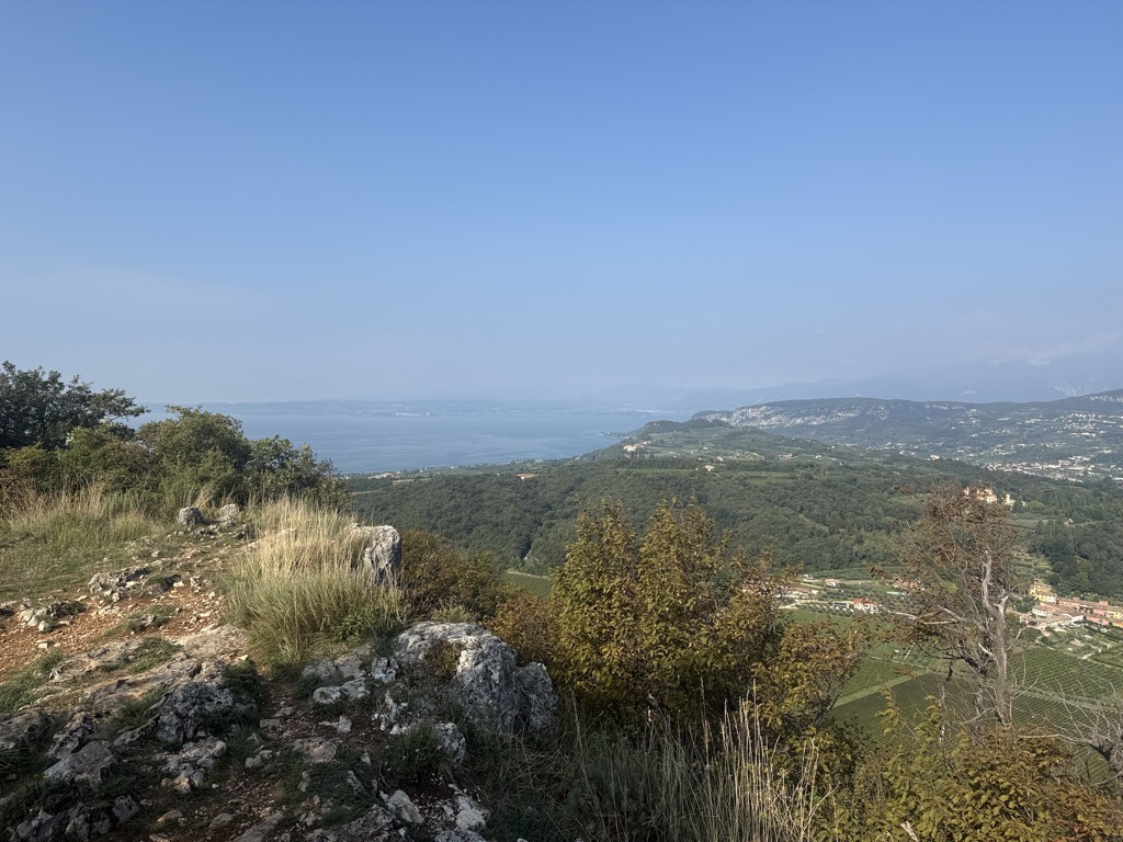 Photo №1 of Monte Moscal