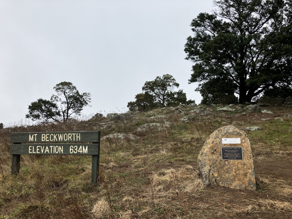 Photo №2 of Mount Beckworth