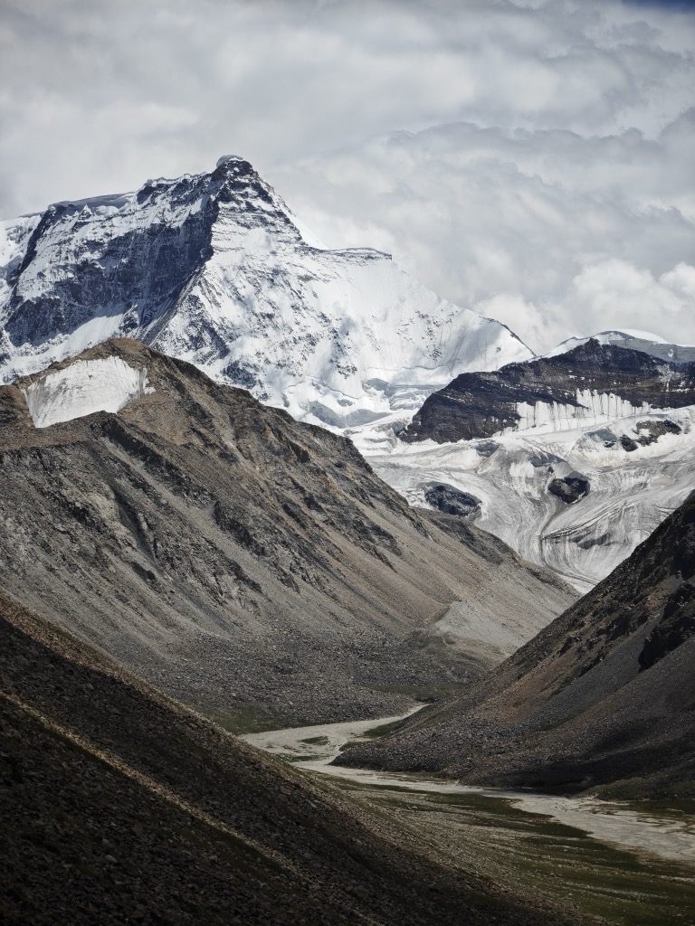 Photo №1 of Mount Nyenchen Tanglha