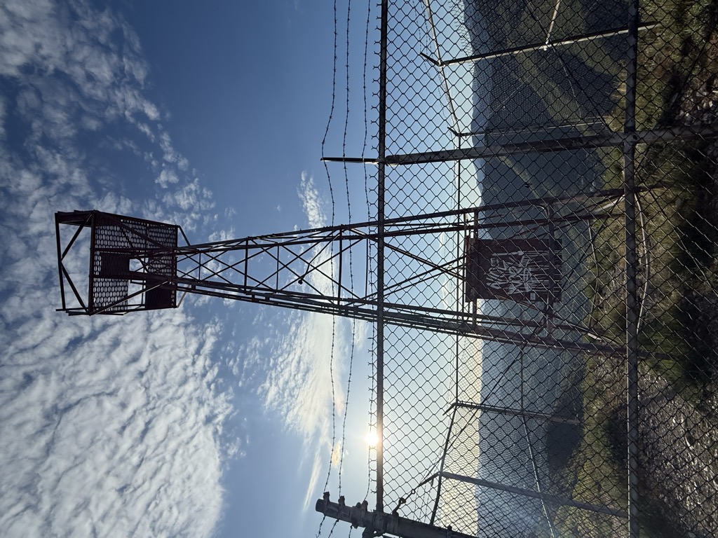 Photo №1 of Mount Wire