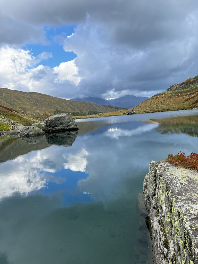 Photo №2 of Mzi Lake