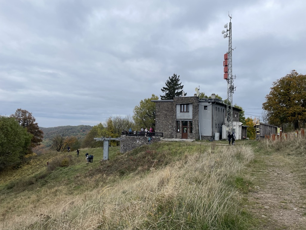 nagy-hideg-hegyi-turistahaz-felujitas-miatt-zarva-2024-oszig