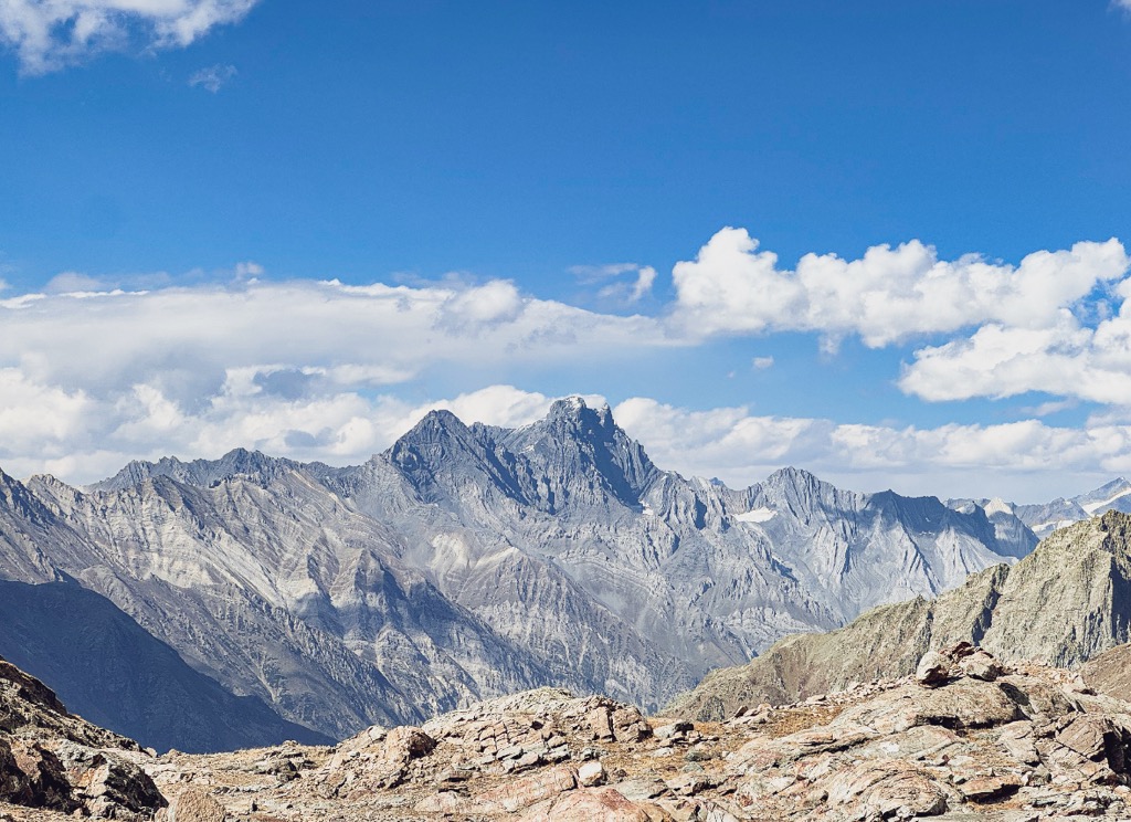 Photo №1 of Nichhang