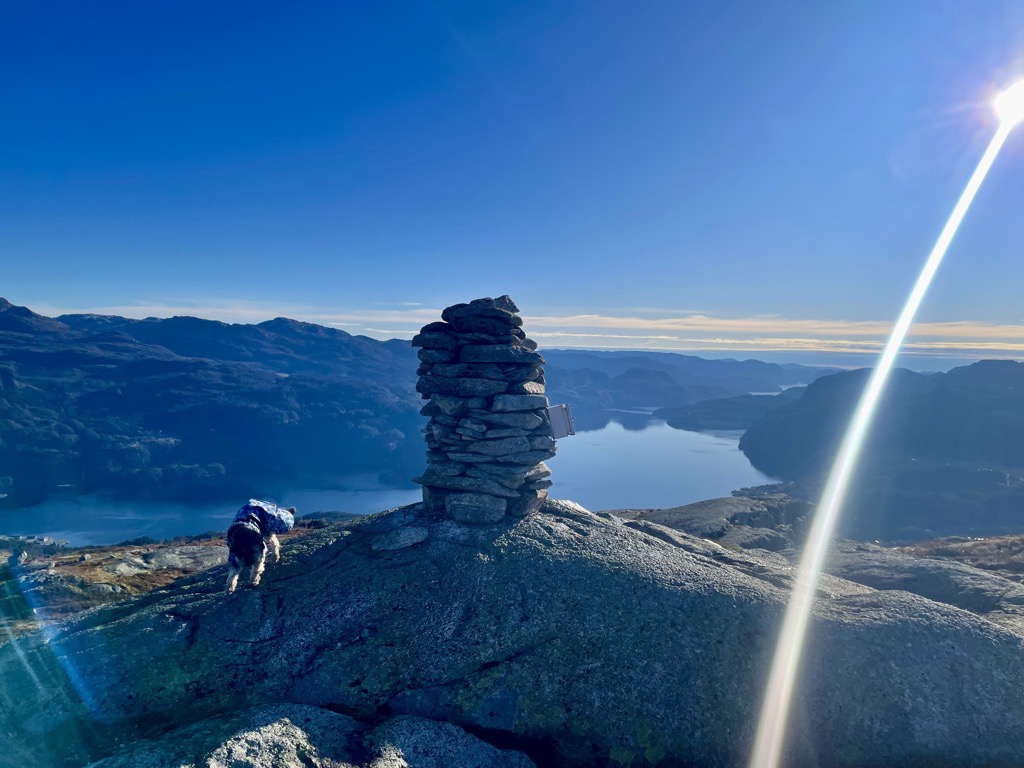 Photo №2 of Njedlaslåttnuten