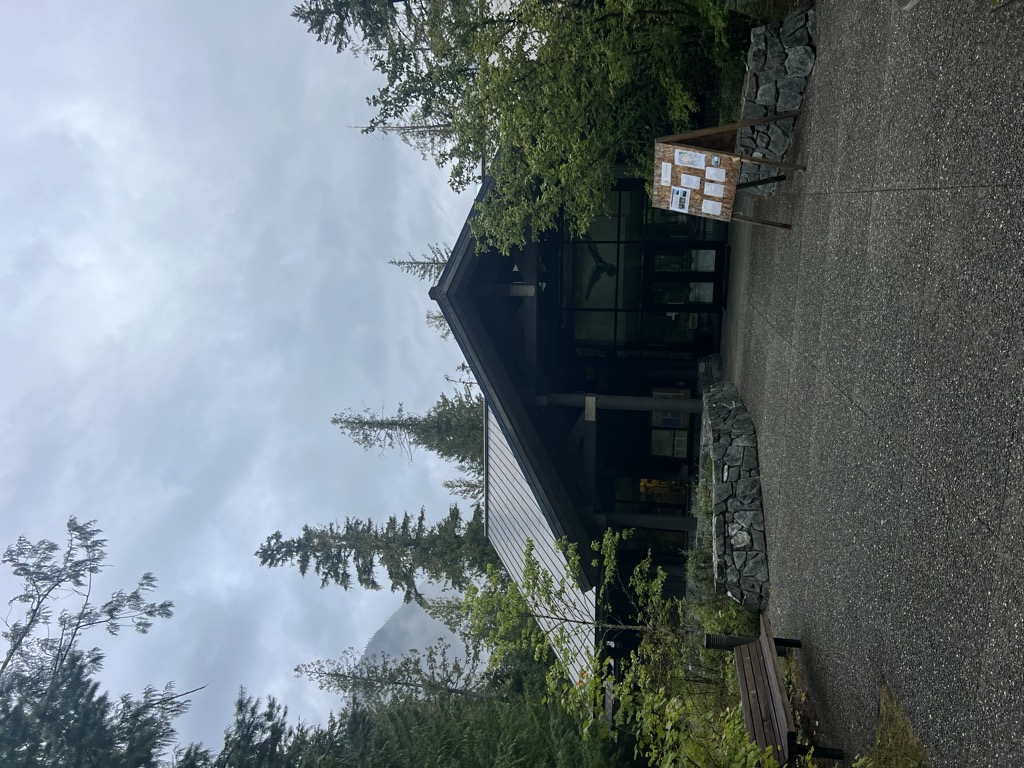 north-cascades-national-park-visitor-center