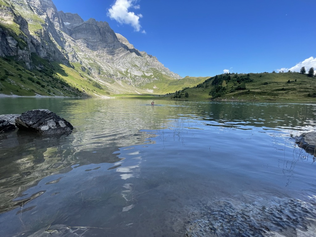 Photo №2 of Oberblegisee