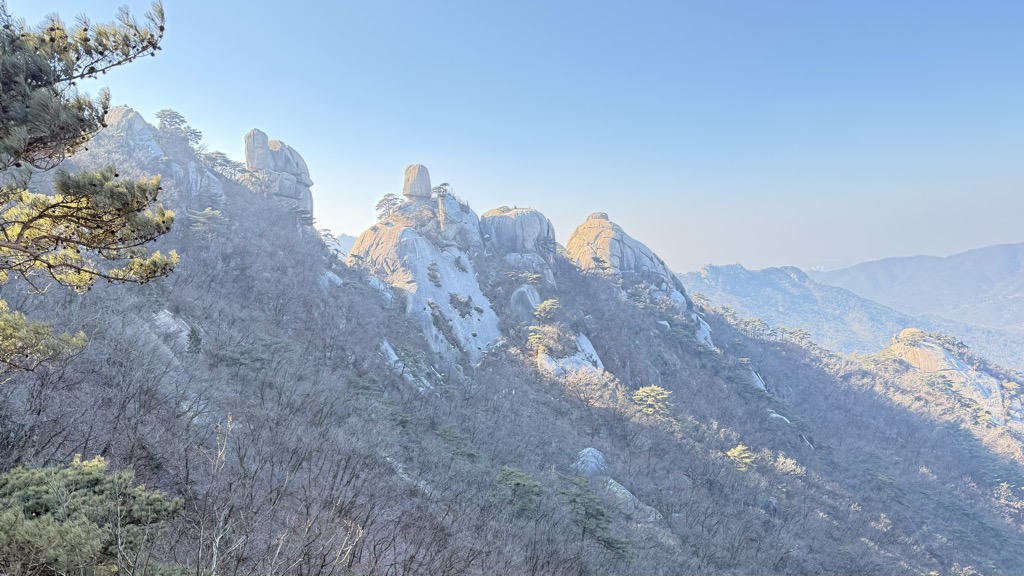 Photo №2 of Obongsan