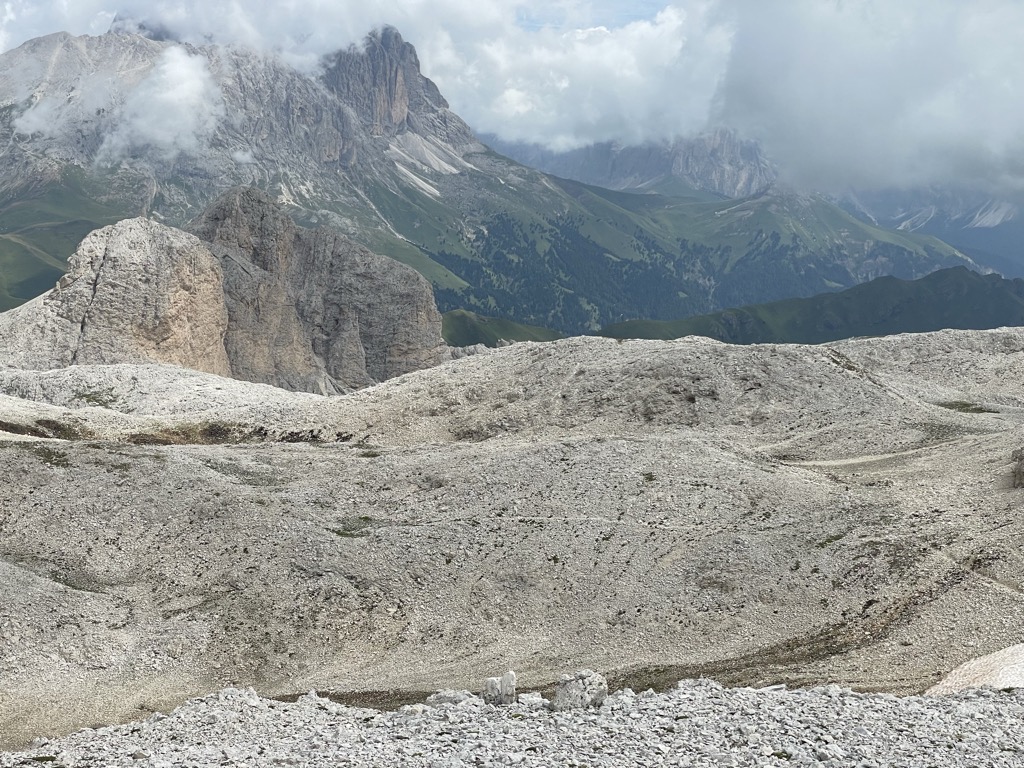 Photo №2 of Pas de Laussa