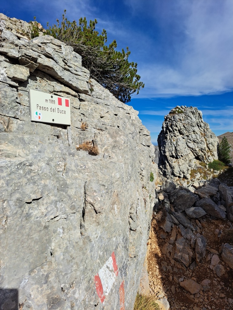 Photo №2 of Passo del Duca