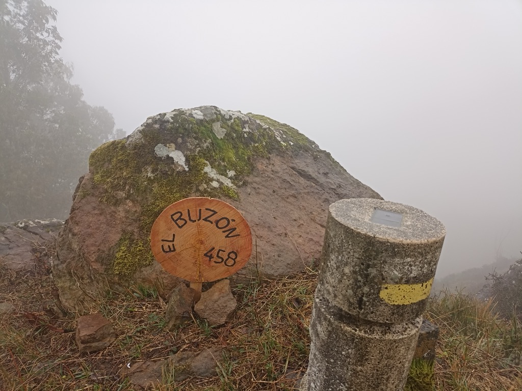 Photo №2 of Pico del Buzón