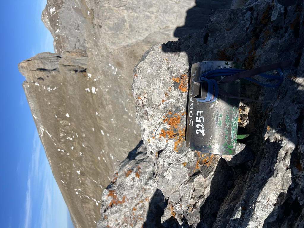 Photo №2 of Pico Sobarcal