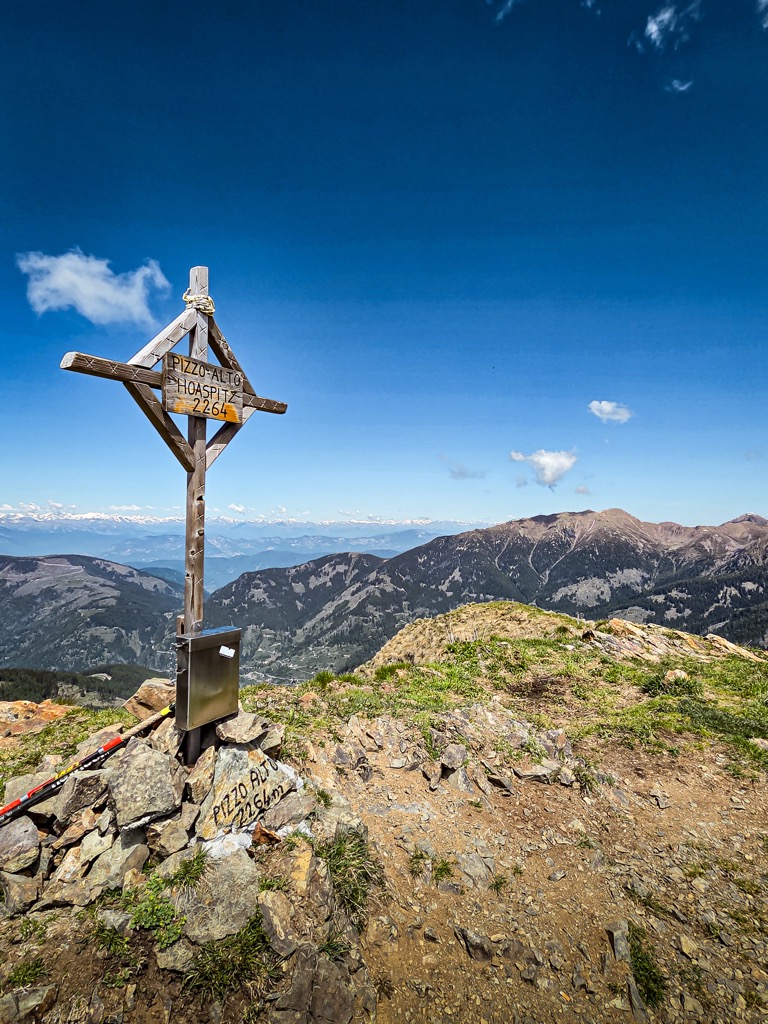 Photo №2 of Pizzo Alto