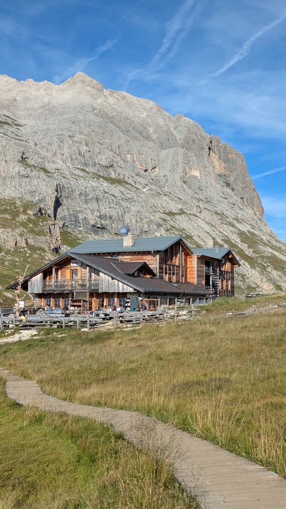 plattkofelhutte-rifugio-sasso-piatto-5