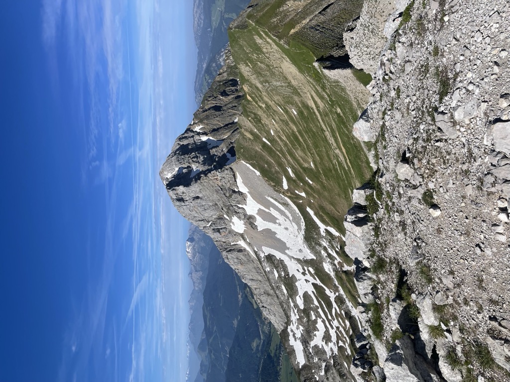 Photo №2 of Pointe Blanche