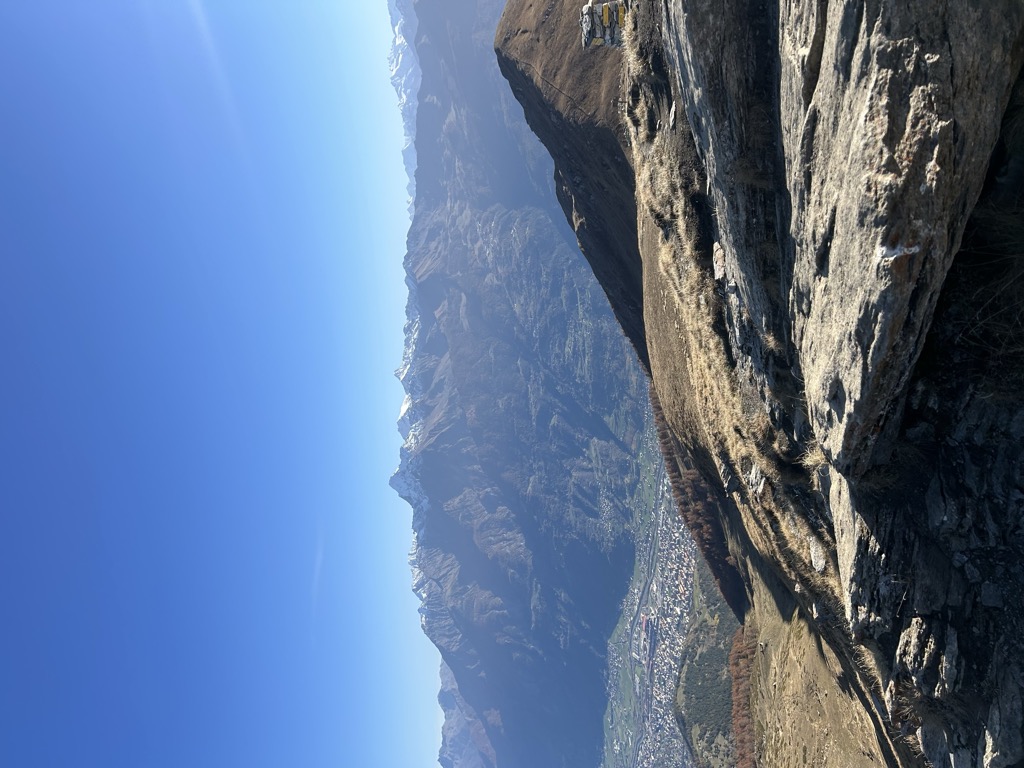 Photo №2 of Pointe Chaligne