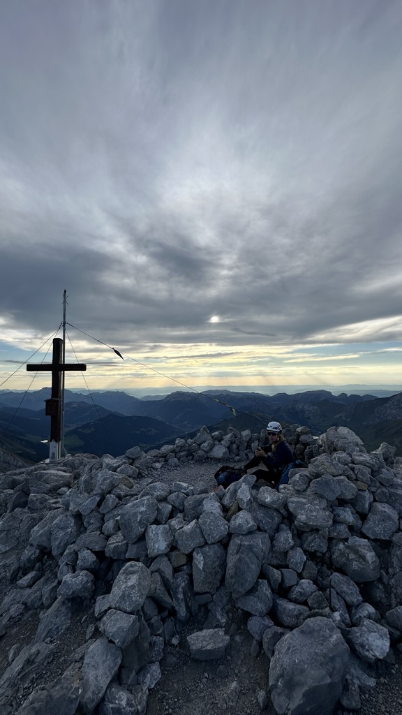 Photo №2 of Pointe Percée